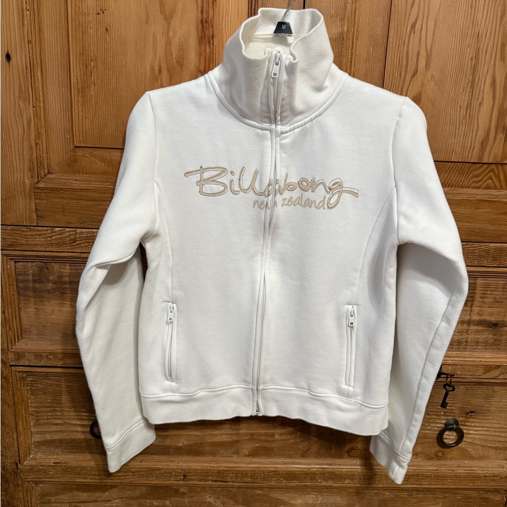 Billabong New Zealand white High-Collar sweatshirt size 12/ S